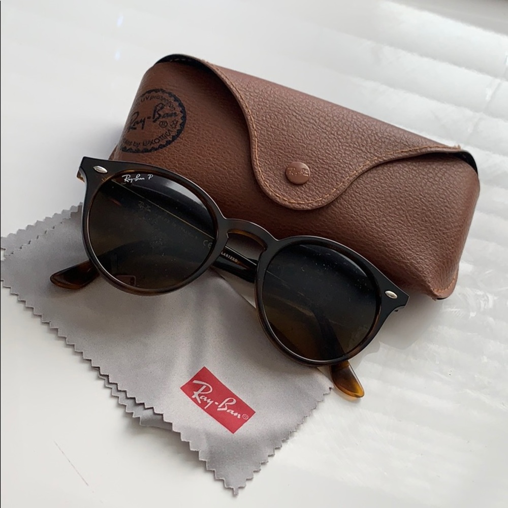 Ray ban polarized sun glasses